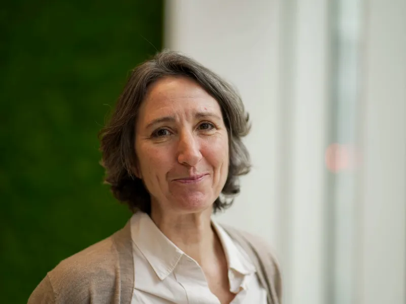 Headshot of Rachael Longmire